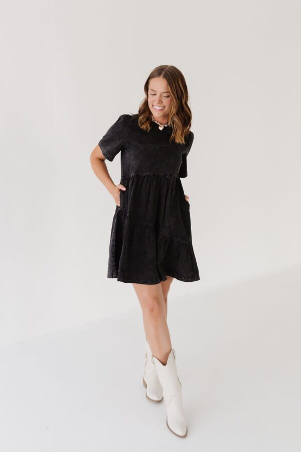 THE LORI MINERAL WASHED DENIM DRESS IN BLACK - Image 6