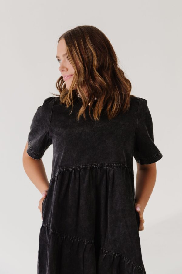 THE LORI MINERAL WASHED DENIM DRESS IN BLACK - Image 4