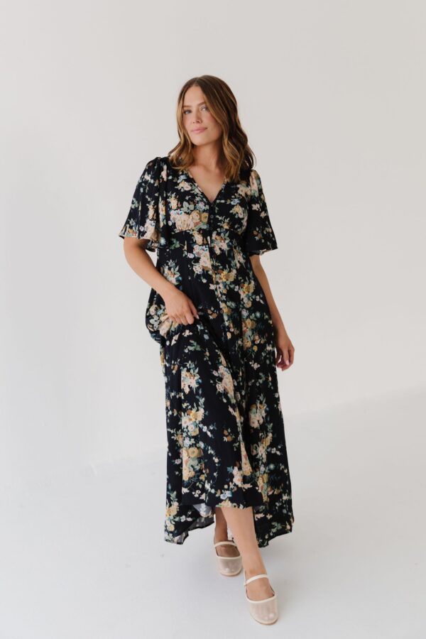 THE CAMBRI FLORAL BUTTON DOWN IN BLACK