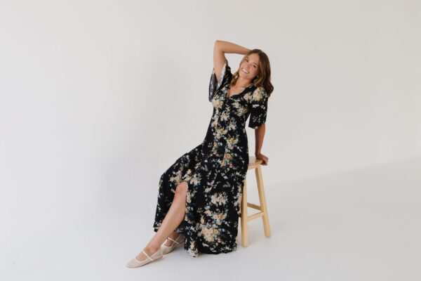 THE CAMBRI FLORAL BUTTON DOWN IN BLACK - Image 3