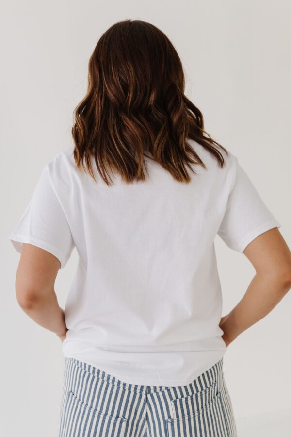 THE LIFE IS GOOD GRAPHIC TEE IN WHITE - Image 3