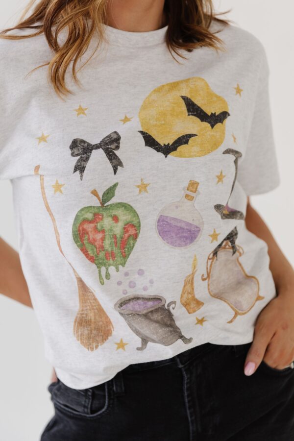 THE HALLOWEEN SPOOKY COLLAGE TEE GRAY