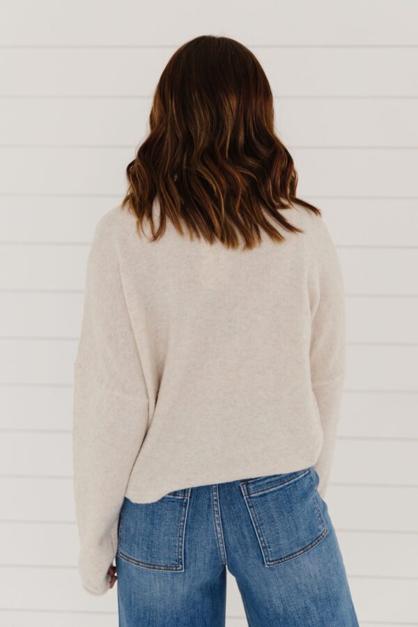 THE MATTI BUTTON DOWN CARDIGAN IN CREAM - Image 3