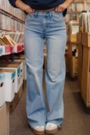 THE LATIA HIGH RISE RAW HEM JEANS IN LIGHT WASH