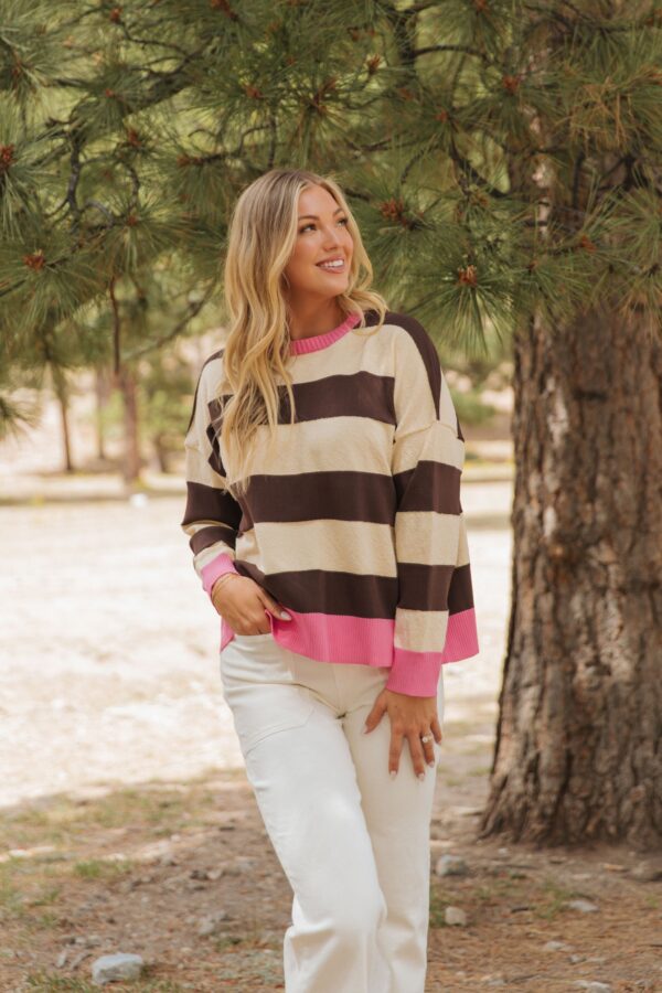 THE BRENDA COLOR BLOCK SWEATER IN BROWN/CREAM - Image 6