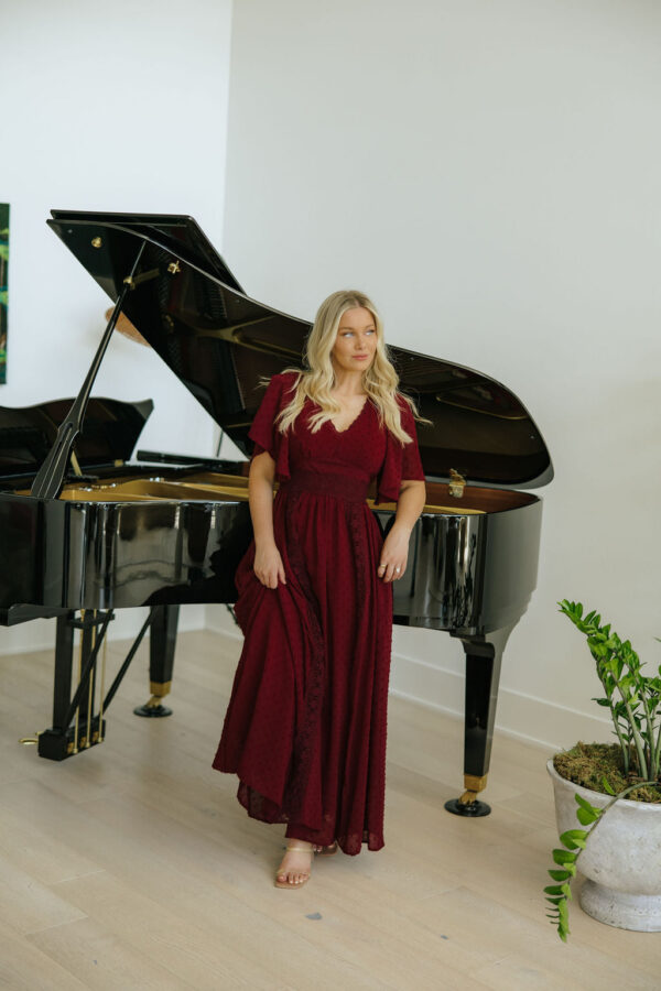 THE SERAFINA MAXI DRESS IN BURGUNDY - Image 3