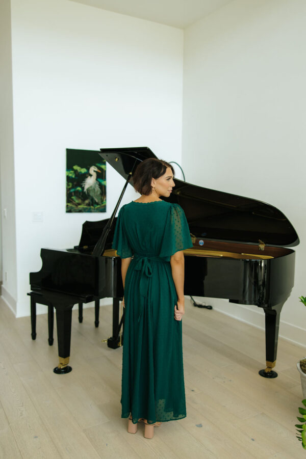 THE SERAFINA MAXI DRESS IN GREEN - Image 2