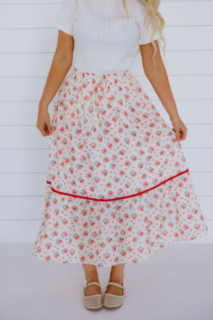 THE TAYDEN FLORAL MIDI SKIRT IN RED
